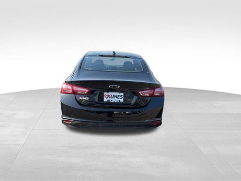 Used 2024 Chevrolet Malibu LT w/ Midnight Edition FWD image 8