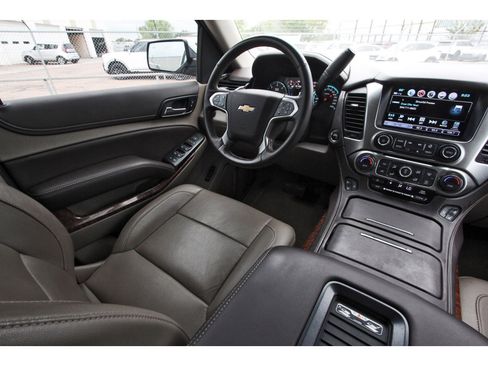 Used 2018 Chevrolet Tahoe Premier image 10