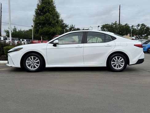 Certified 2025 Toyota Camry LE FWD image 6