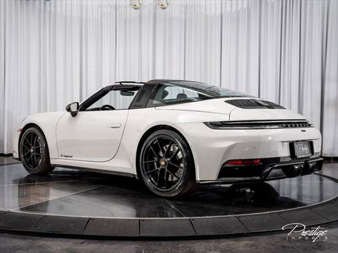 Used 2025 Porsche 911 Targa 4 GTS AWD/4WD image 15