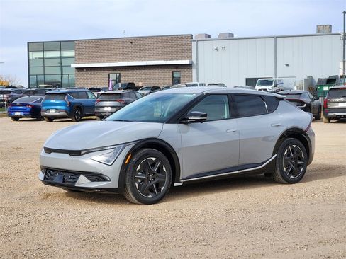 New 2025 Kia EV6 Wind image 4