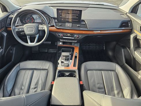 Used 2023 Audi Q5 2.0T Premium image 10