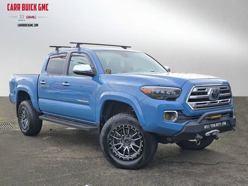 Used 2019 Toyota Tacoma Limited image 1