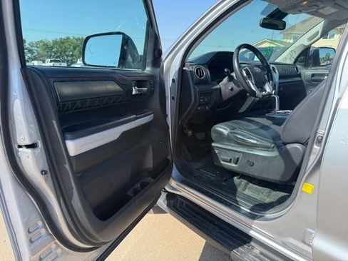 Used 2019 Toyota Tundra Platinum AWD/4WD image 10
