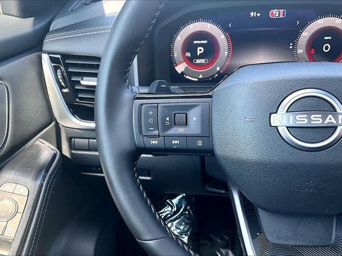 Used 2026 Nissan Rogue SL AWD/4WD image 24