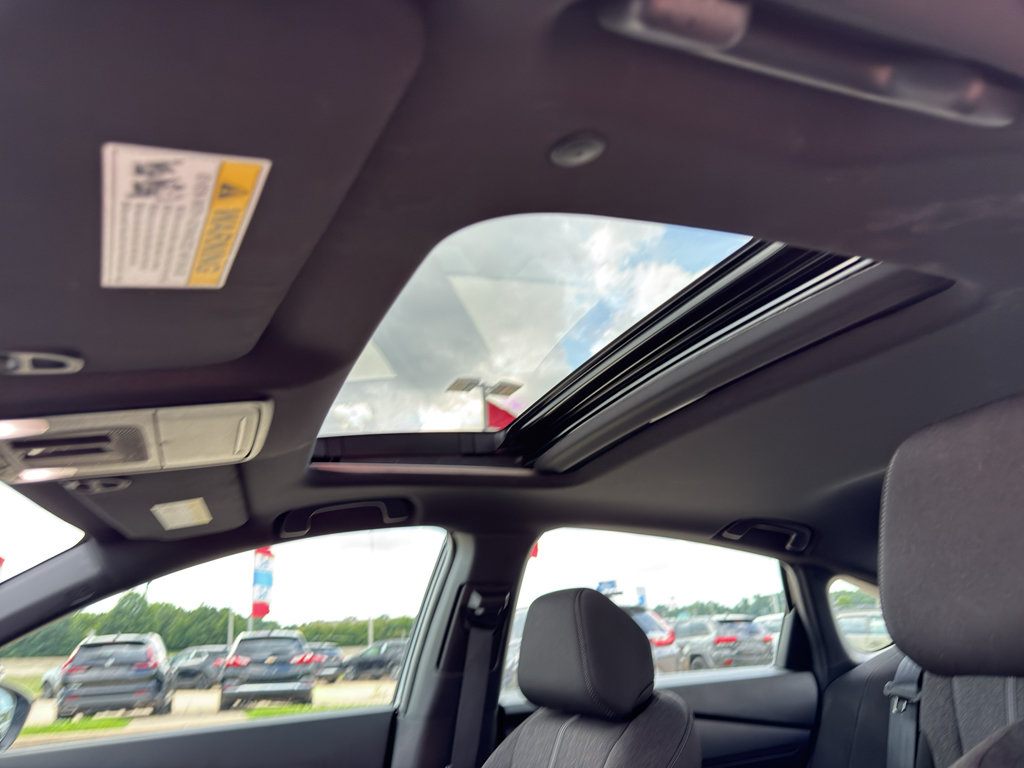 Used 2023 Honda Accord Sport image 11