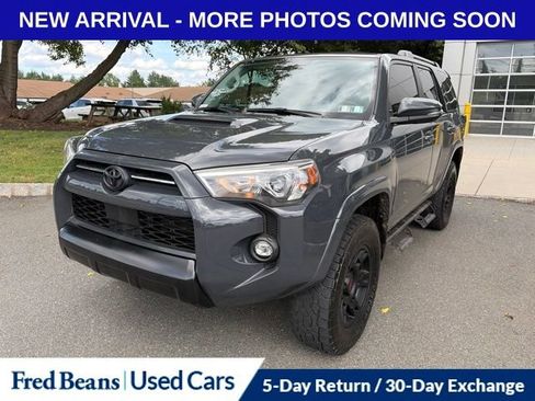Used 2024 Toyota 4Runner TRD Off-Road Premium w/ Moonroof Package AWD/4WD image 8
