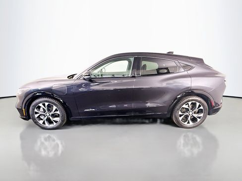 Used 2022 Ford Mustang Mach-E Premium image 6