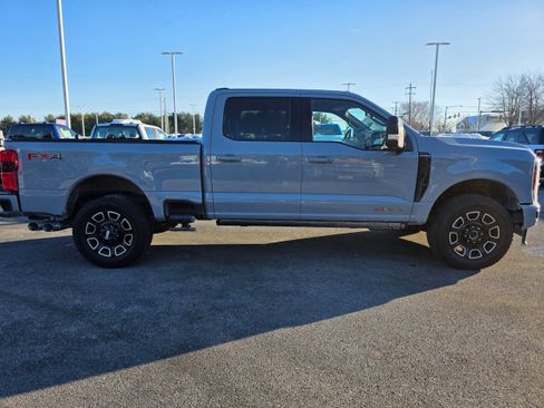 Used 2025 Ford F250 Platinum image 5