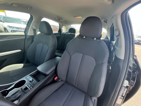 Used 2023 Kia K5 LXS FWD image 35