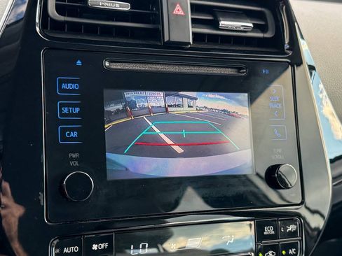 Used 2019 Toyota Prius LE FWD image 28