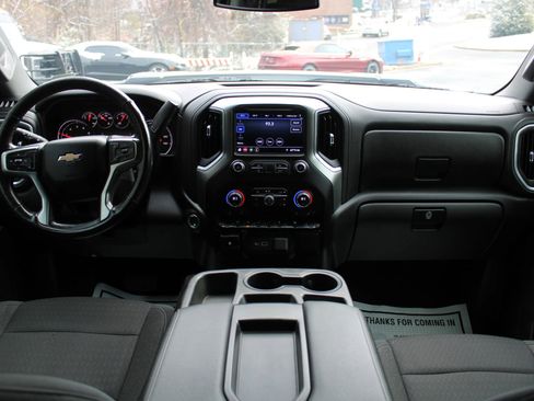 Used 2021 Chevrolet Silverado 3500 LT w/ Texas Edition image 11