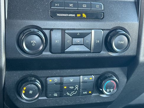 Used 2022 Ford F550 2WD Regular Cab Super Duty image 17