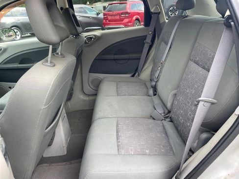 Used 2006 Chrysler PT Cruiser Touring FWD image 11