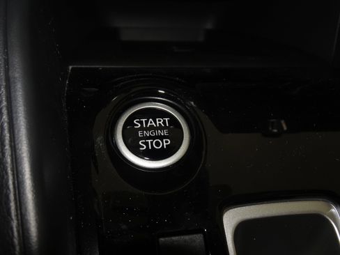 New 2025 Nissan Versa SV w/ Trunk Package image 25