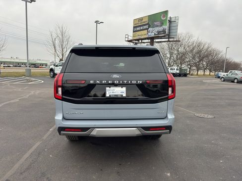 New 2026 Ford Expedition Max Platinum w/ Platinum Ultimate Package image 3