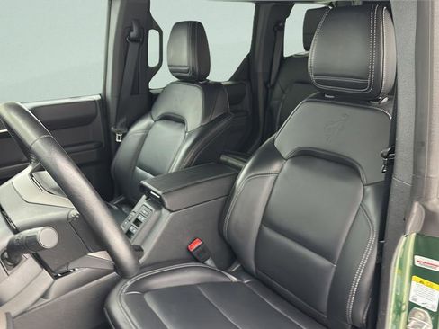 Used 2025 Ford Bronco Outer Banks AWD/4WD image 15