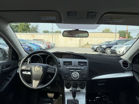 Used 2010 MAZDA MAZDA3 i Touring FWD image 13