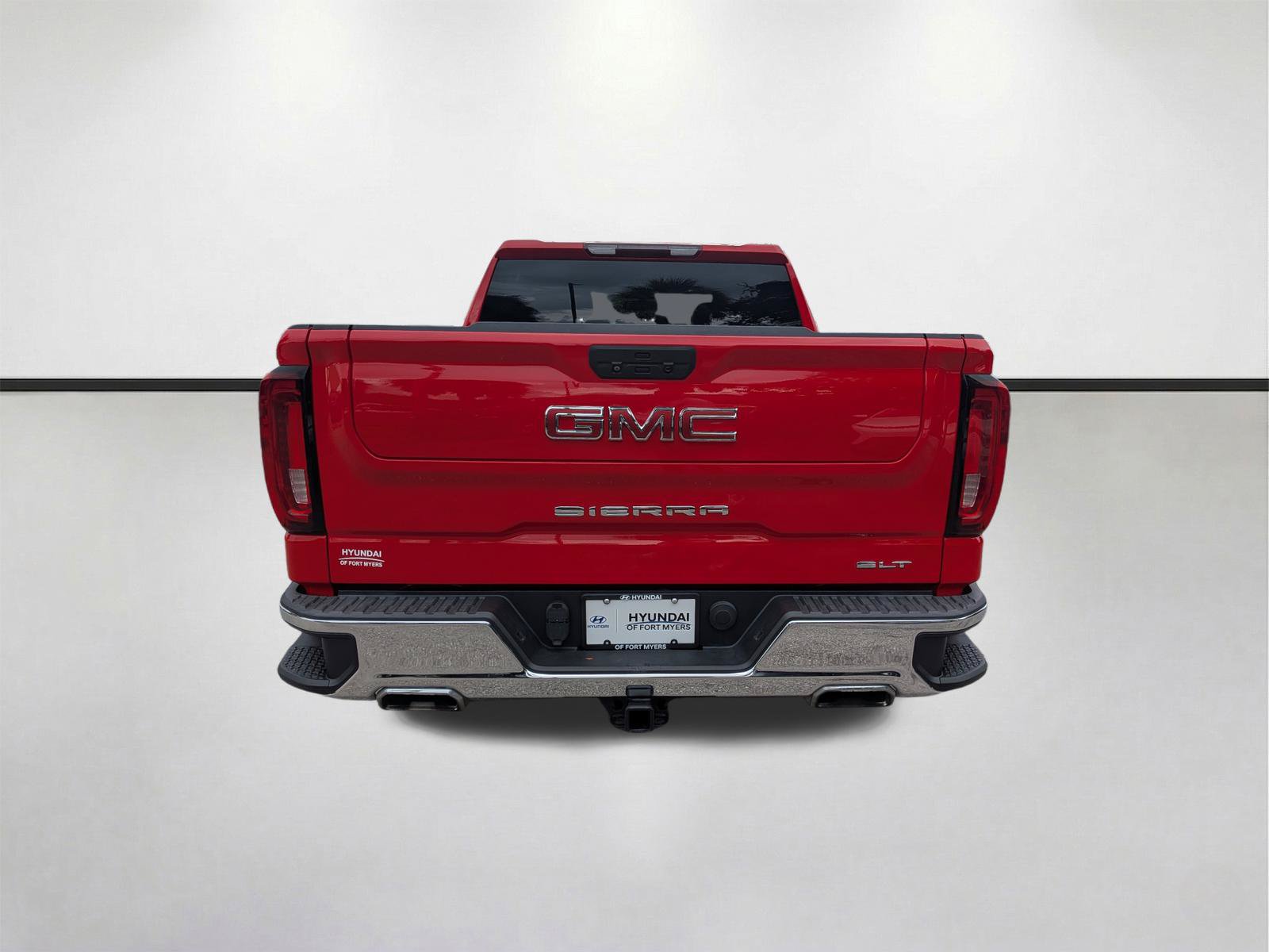 Used 2020 GMC Sierra 1500 SLT w/ X31 Off-Road Package AWD/4WD image 5