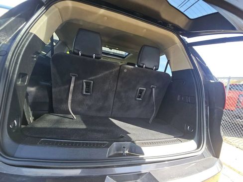 Used 2017 GMC Acadia Denali w/ Technology Package AWD/4WD image 7