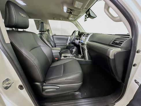 Used 2023 Toyota 4Runner TRD Sport image 30