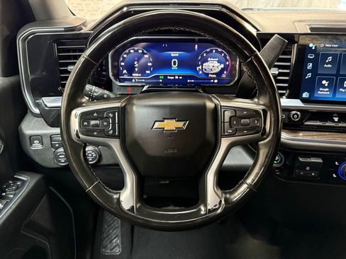 Used 2024 Chevrolet Silverado 2500 LT image 17