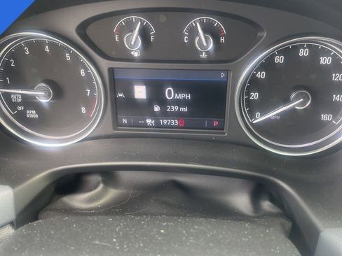 Used 2023 Buick Enclave Essence w/ Experience Buick Package image 5