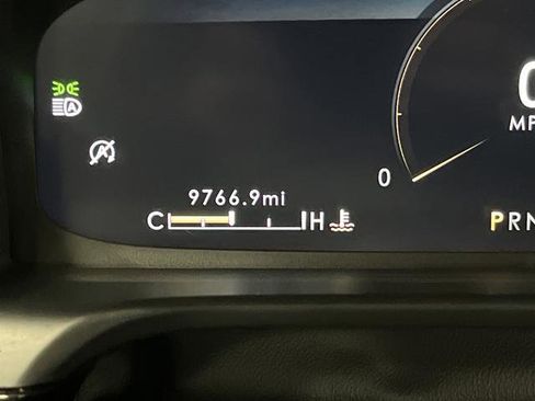 Used 2023 Lincoln Aviator AWD w/ Premium Package image 6