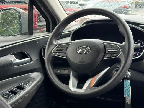 Used 2022 Hyundai Santa Fe SE w/ Cargo Package AWD/4WD image 12