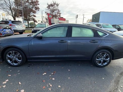 Used 2023 Honda Accord EX image 7