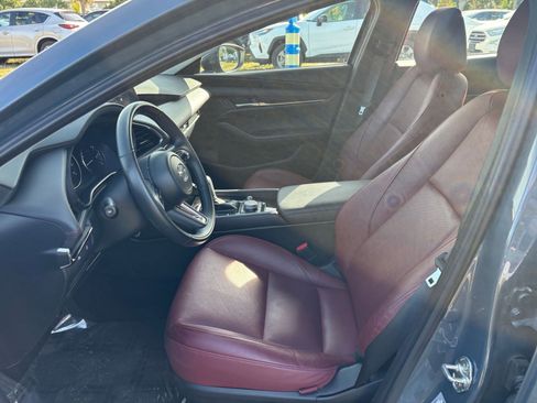 Used 2025 MAZDA MAZDA3 s image 27