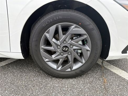 New 2026 Hyundai Elantra Blue image 12