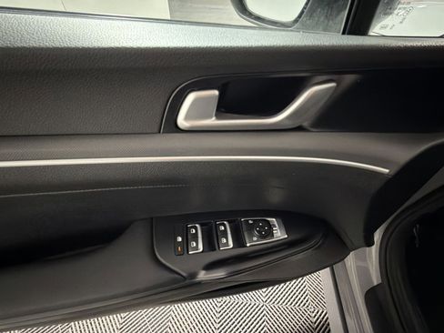 Used 2022 Kia K5 GT-Line image 15