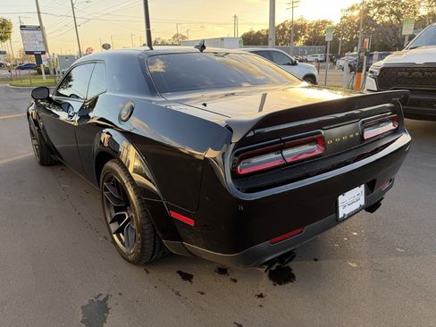 Used 2021 Dodge Challenger R/T Scat Pack image 4