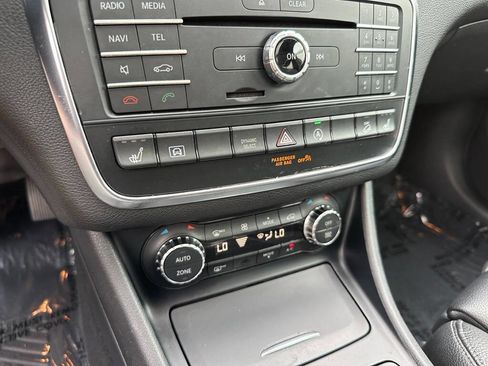 Used 2016 Mercedes-Benz GLA 250 4MATIC image 22
