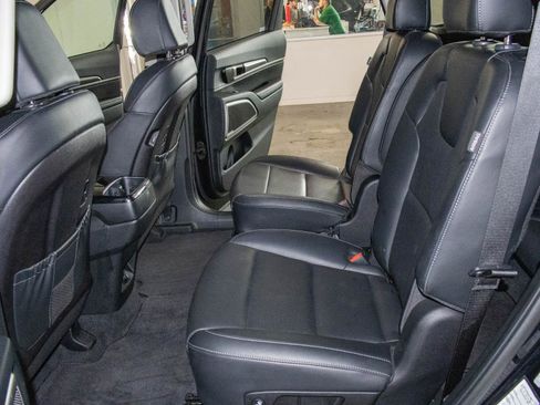 Used 2025 Kia Telluride S AWD/4WD image 15
