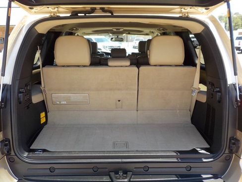 Used 2016 Toyota Sequoia SR5 w/ Premium Package RWD image 25