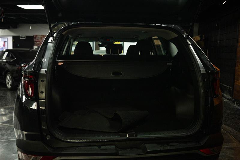 Used 2023 Hyundai Tucson SE AWD/4WD image 7