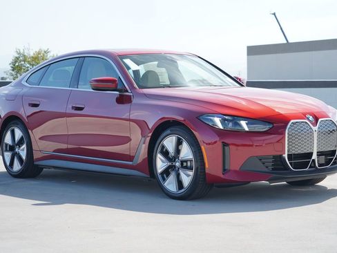 New 2026 BMW i4 xDrive40i w/ Premium Package AWD/4WD image 3