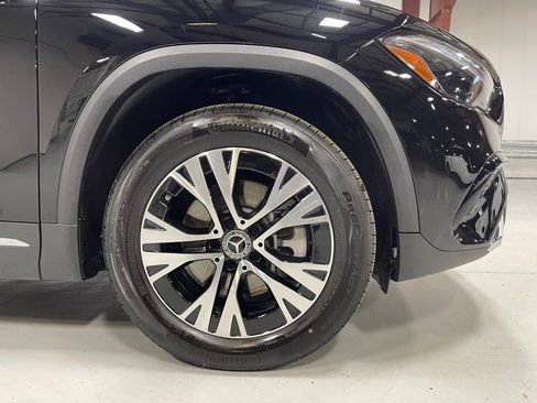 Used 2026 Mercedes-Benz GLA 250 4MATIC image 16