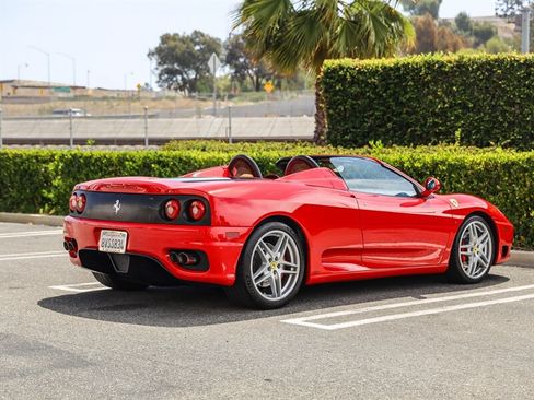 Used 2005 Ferrari 360 Spider RWD image 6