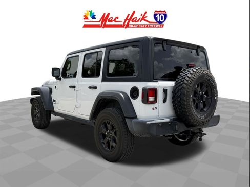 Used 2021 Jeep Wrangler Unlimited Sport AWD/4WD image 5