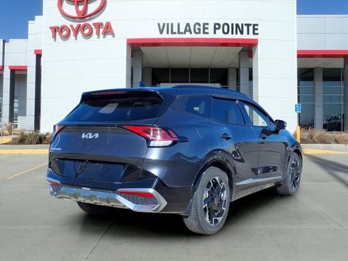 Used 2023 Kia Sportage SX image 5