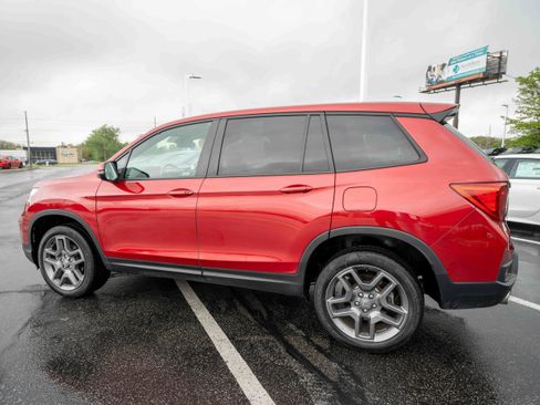 Used 2023 Honda Passport EX-L image 4