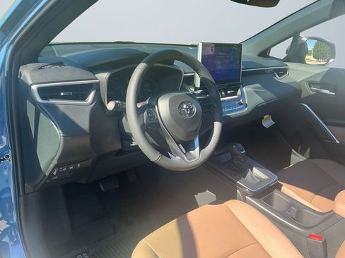 New 2026 Toyota Corolla Cross XLE image 10