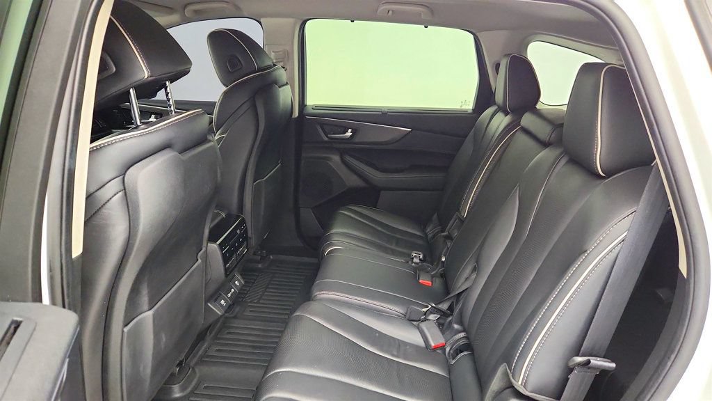 Used 2022 Acura MDX w/ Advance Package AWD/4WD image 21