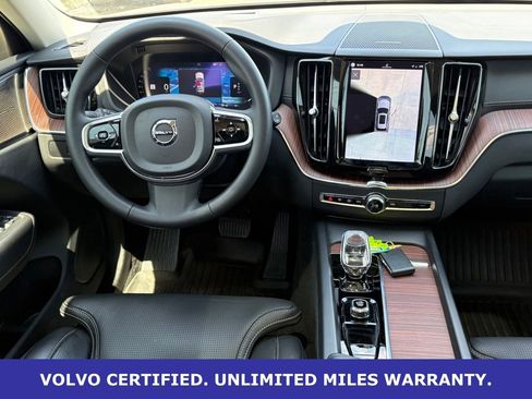 Certified 2023 Volvo XC60 B5 Ultimate w/ Climate Package image 14
