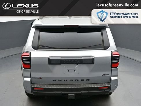 Used 2025 Toyota 4Runner TRD Off-Road Premium AWD/4WD image 44