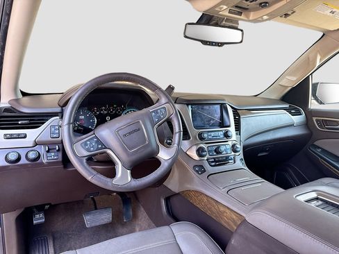 Used 2018 GMC Yukon Denali w/ Open Road Package AWD/4WD image 26