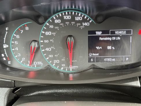 Used 2020 Chevrolet Trax LT image 38